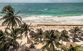Niken Beachfront Tulum Hotel