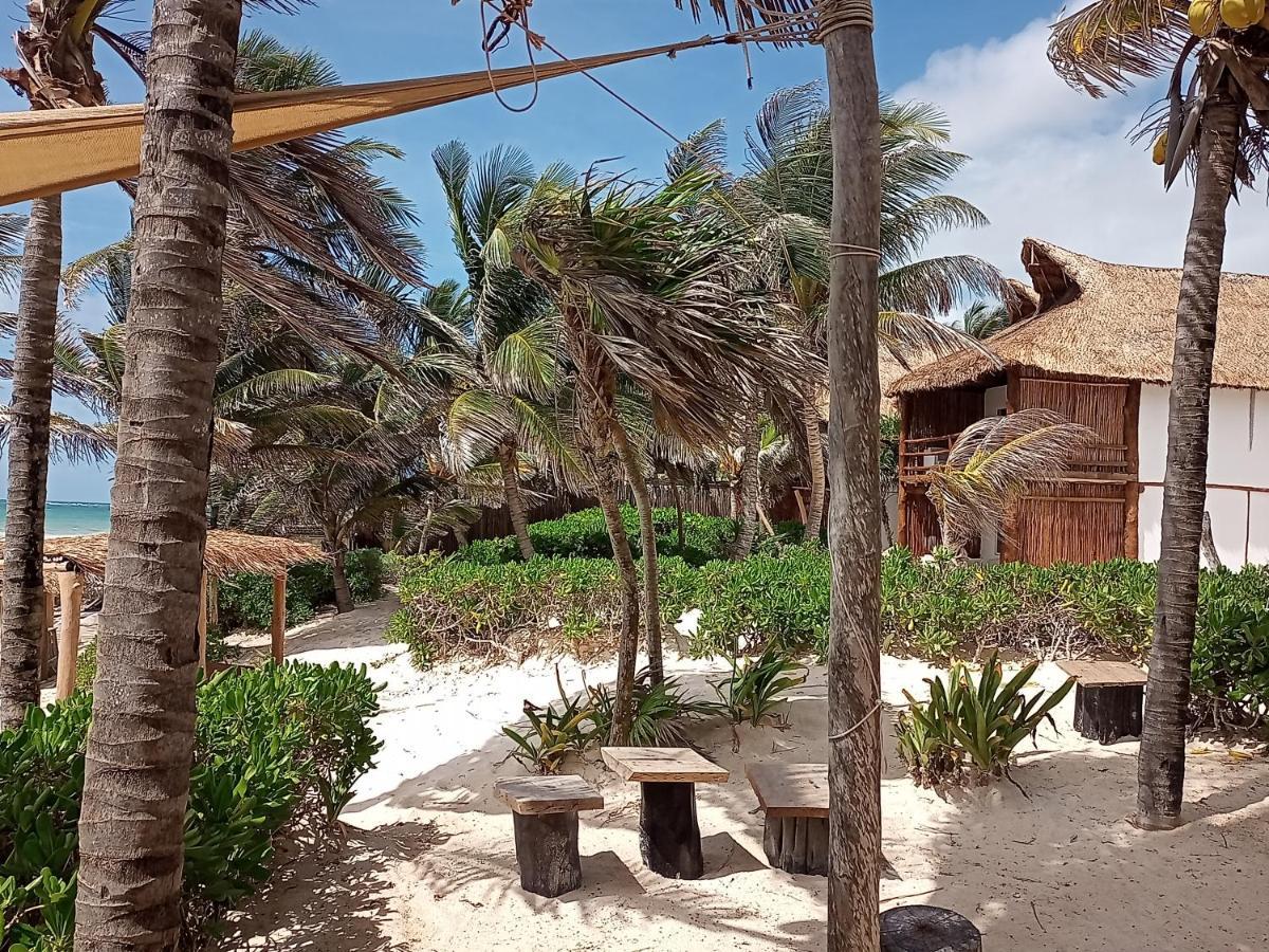 Niken Beachfront Tulum Hotel Exterior photo