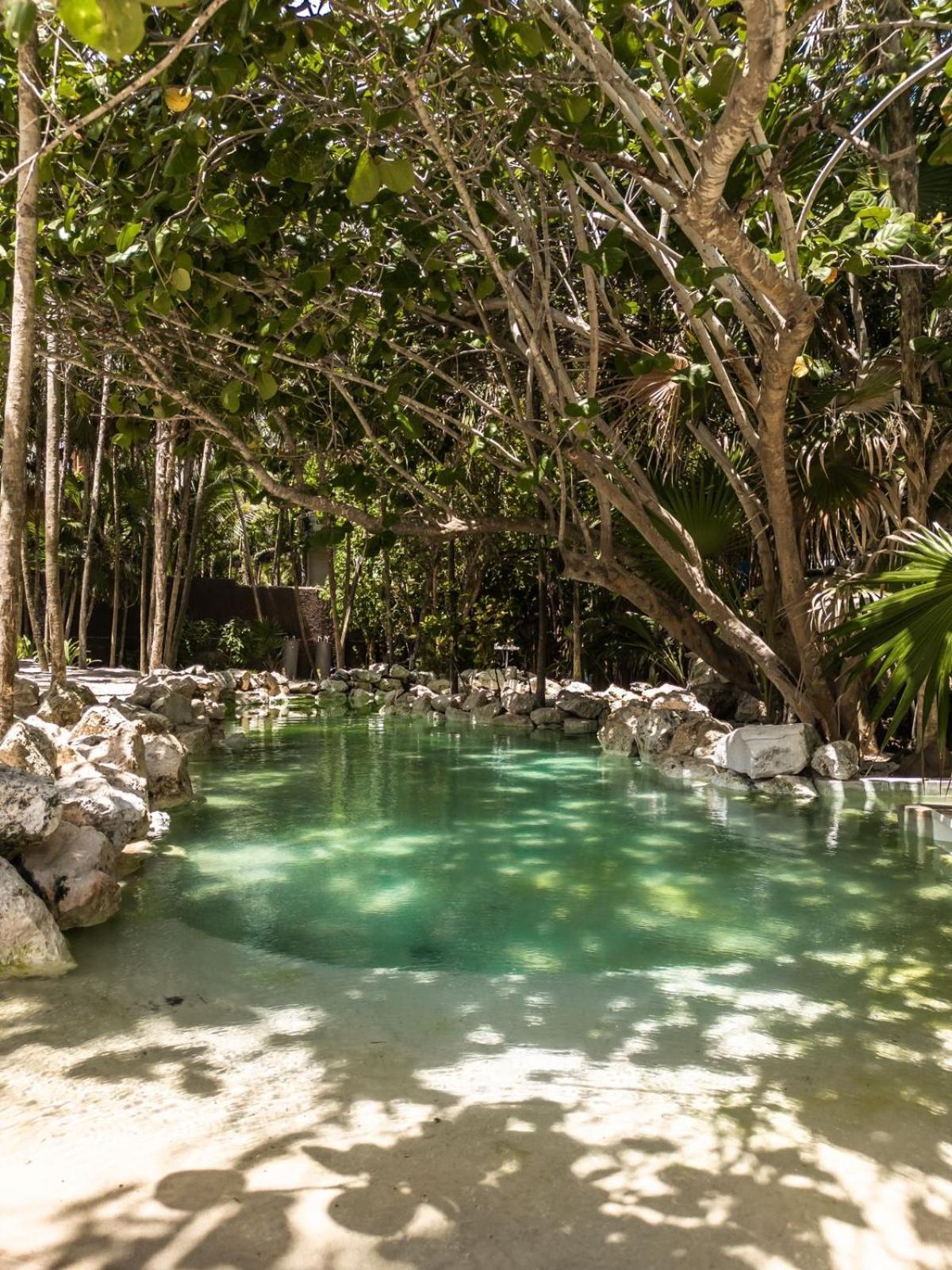 Niken Beachfront Tulum Hotel Exterior photo