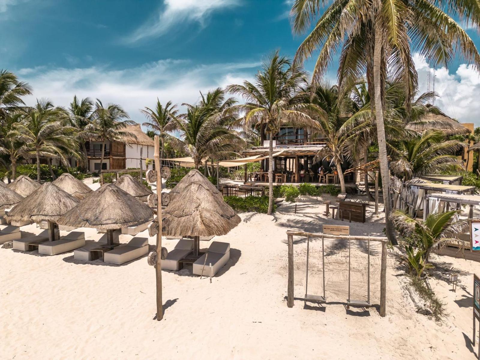 Niken Beachfront Tulum Hotel Exterior photo