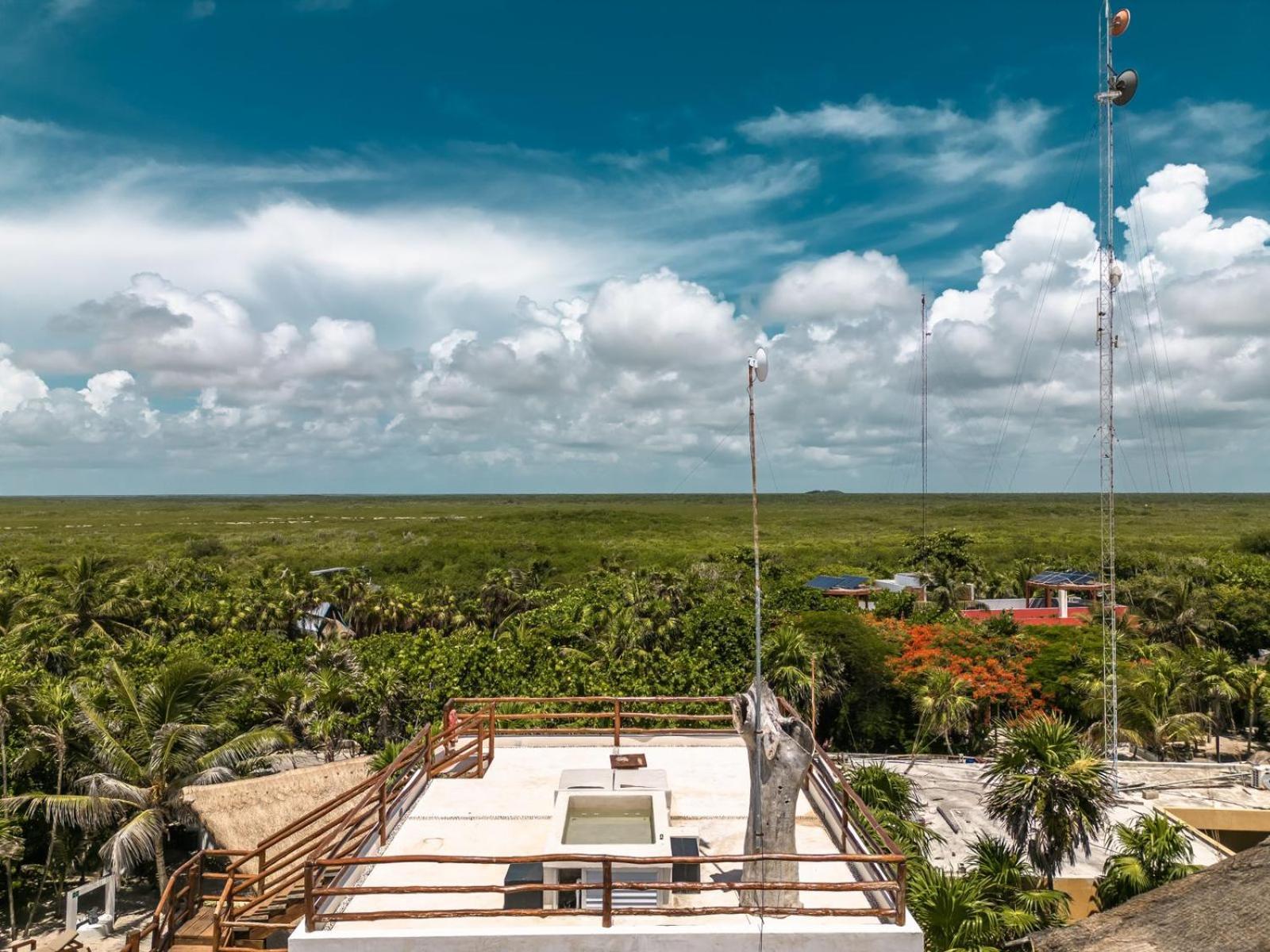 Niken Beachfront Tulum Hotel Exterior photo