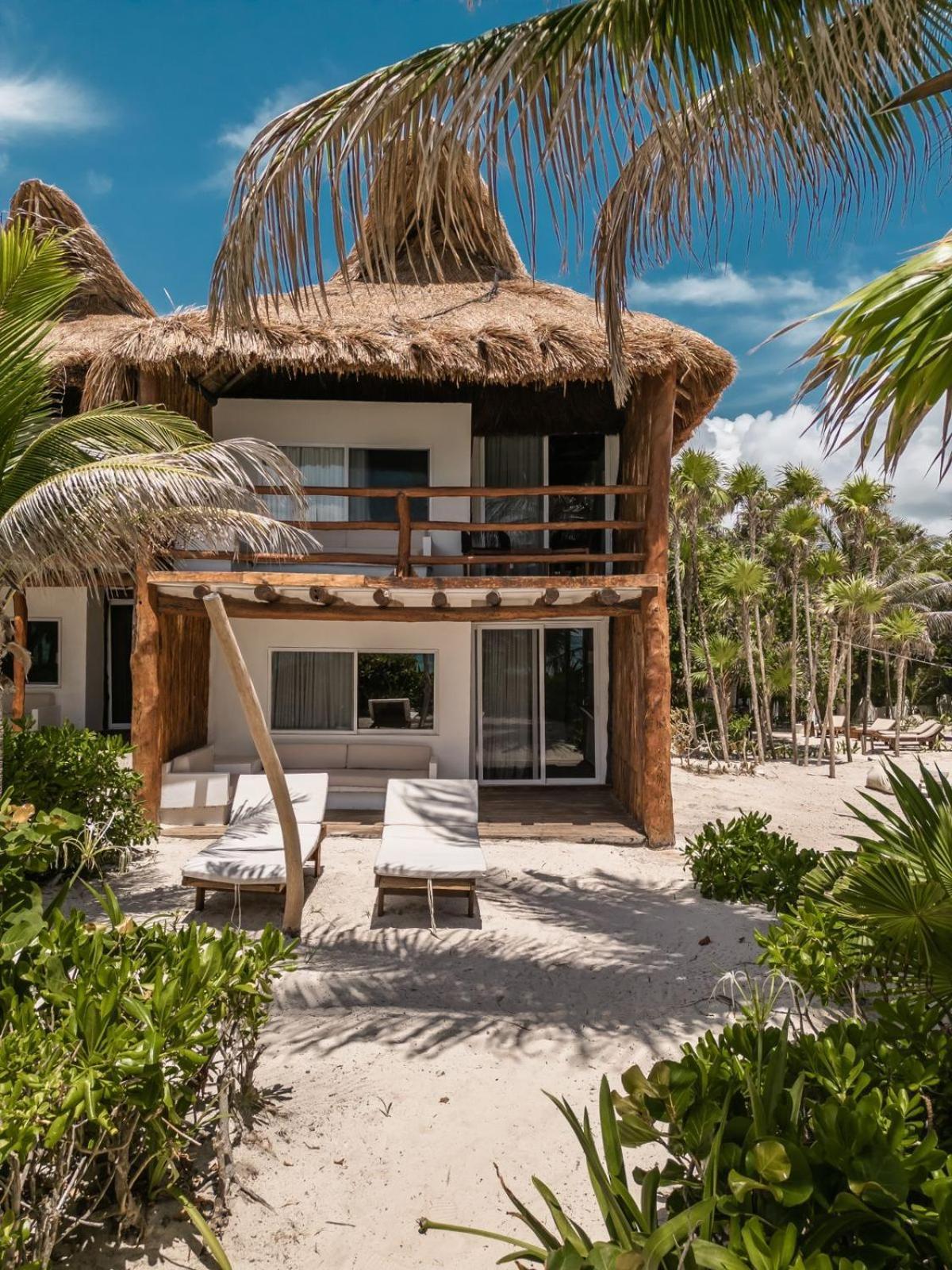 Niken Beachfront Tulum Hotel Exterior photo